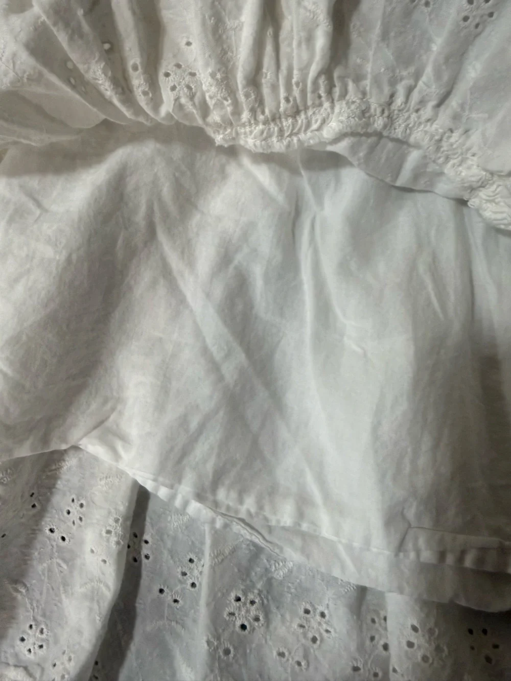 Jessica Simpson White Eyelet Tiered Mini Skirt